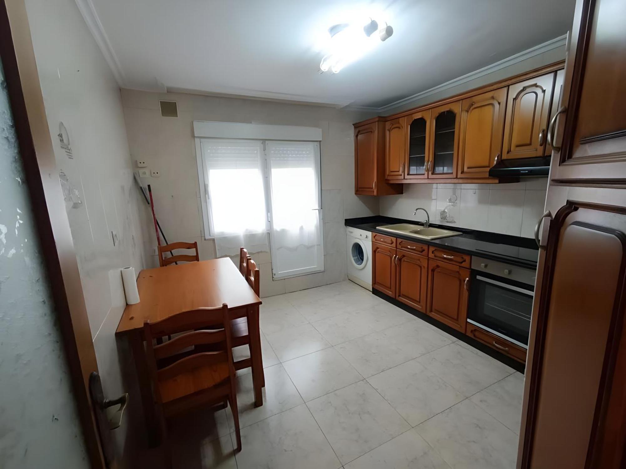Piso Acogedor Y Luminoso Avilés Eksteriør bilde