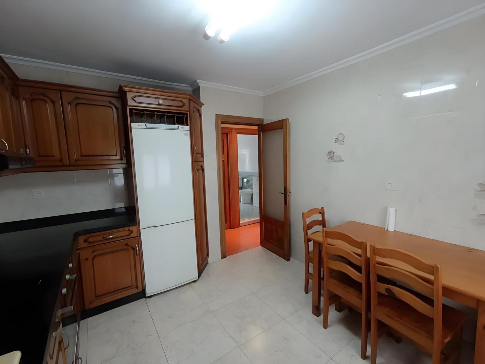 Piso Acogedor Y Luminoso Avilés Eksteriør bilde